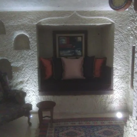 Cave 3*